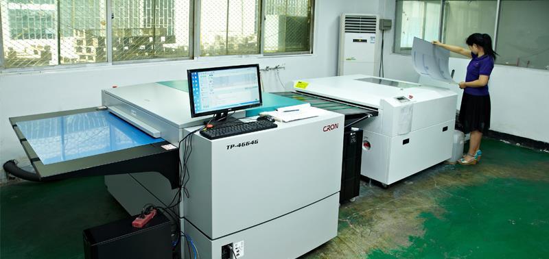 Sistem ctp prepress berkualitas tinggi, menyediakan outlet yang akurat, yang merupakan jaminan dasar dari hasil pencetakan yang baik.